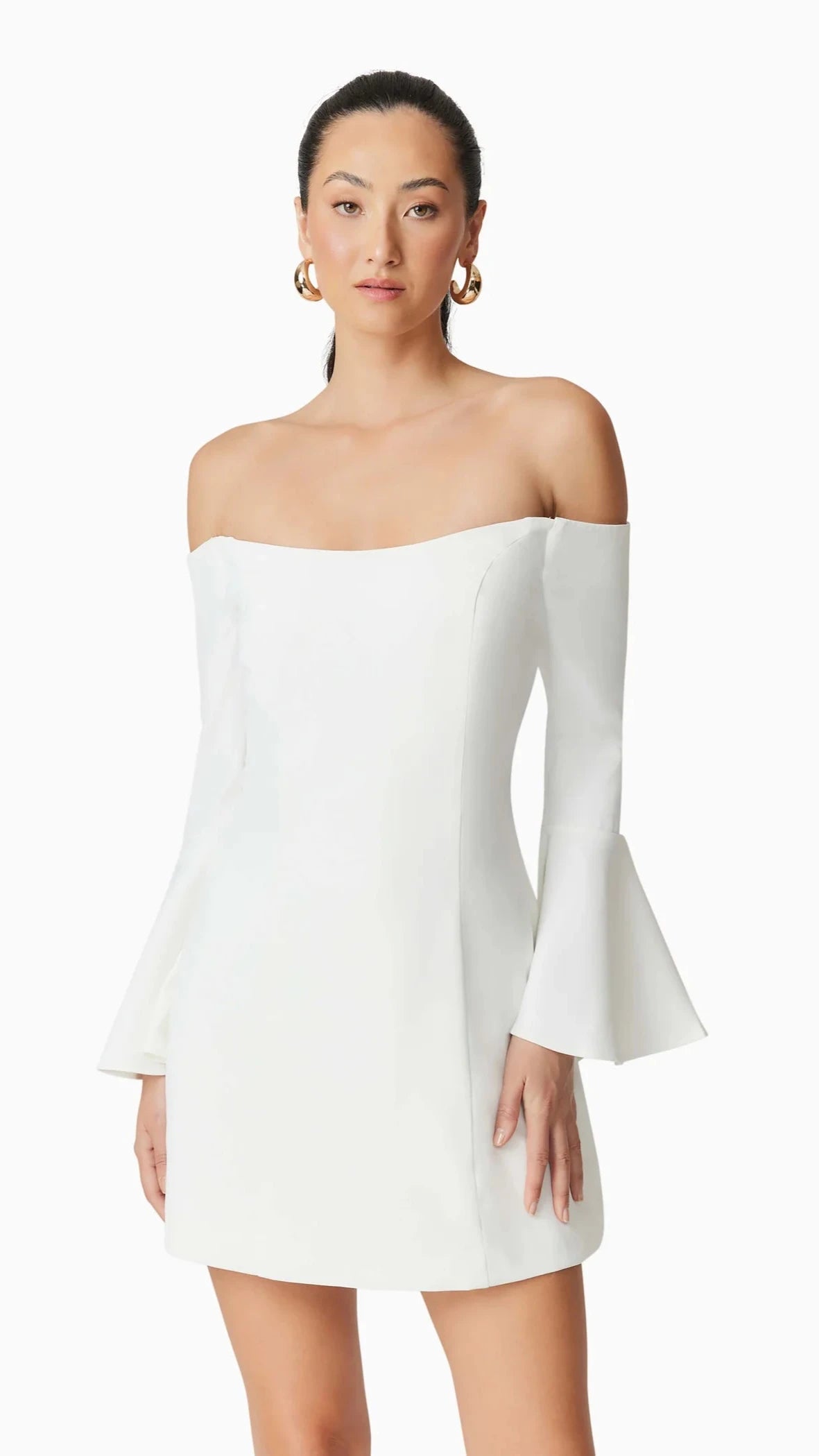 Elliatt Hazelle Off The Shoulder Mini Dress in White