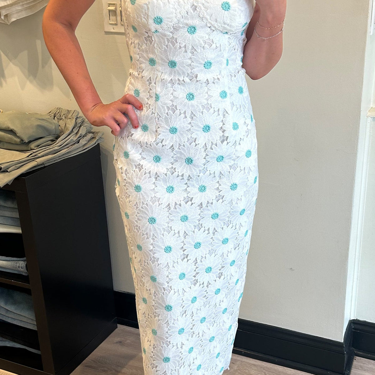 Saylor Calibria Daisy Embroidered Midi Dress in White  Suite 201