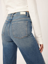 DL1961 Denim Hepburn Wide Leg High Rise Vintage 32" in East Lake