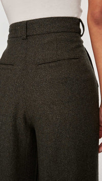 DL1961 Denim Hepburn Wide Leg High Rise Pleated 32" Pant in Evergreen