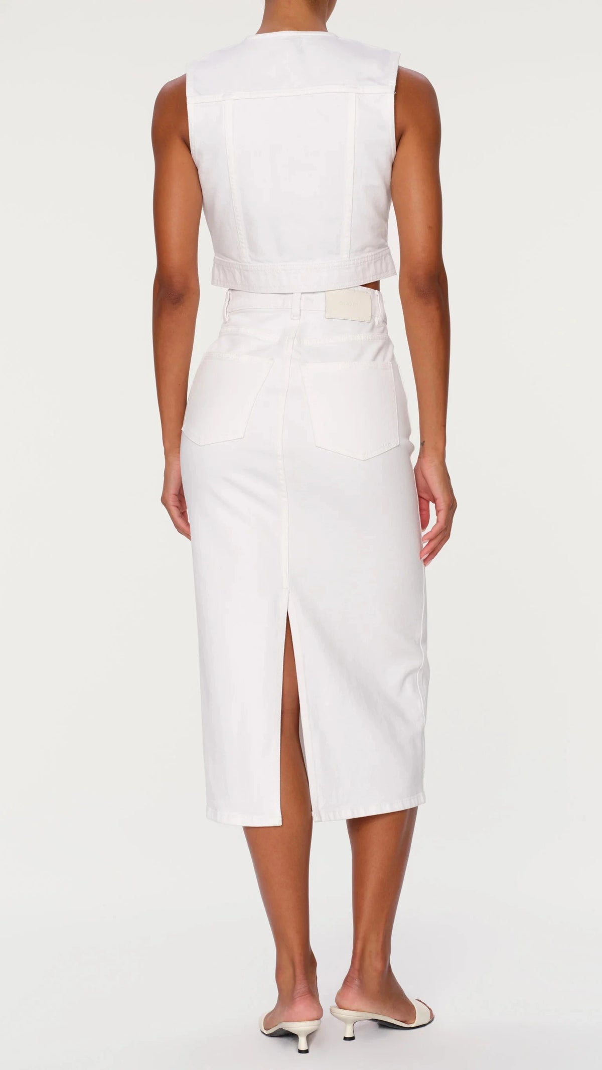 DL1961 Denim Vest Cropped in White