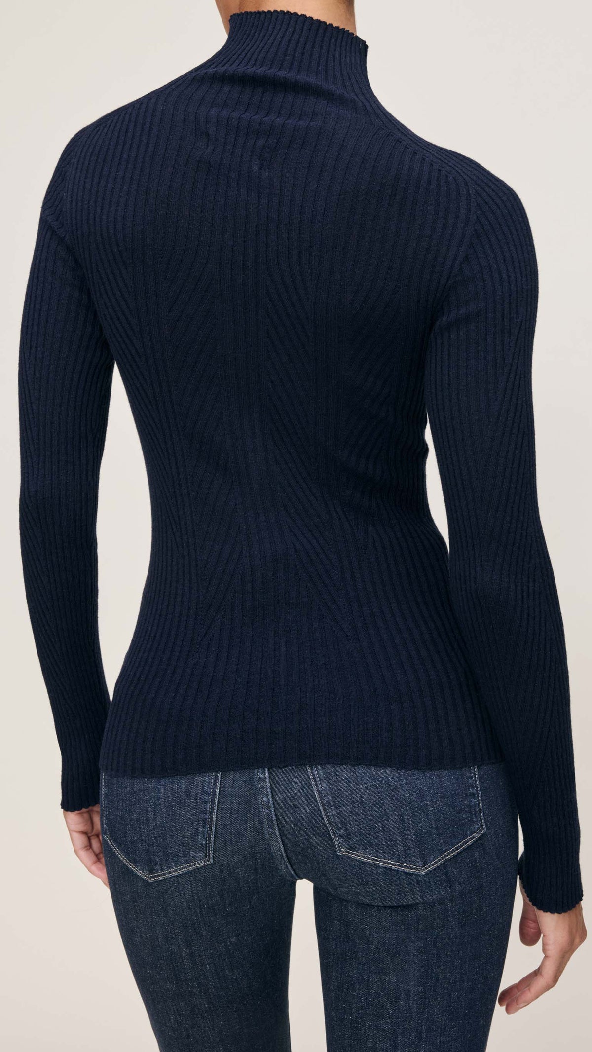 DL1961 Turtle Neck Sweater in Navy