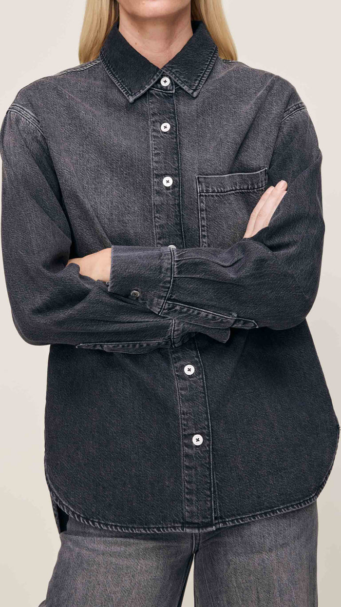 DL1961 Faye Denim Shirt in Nightshade