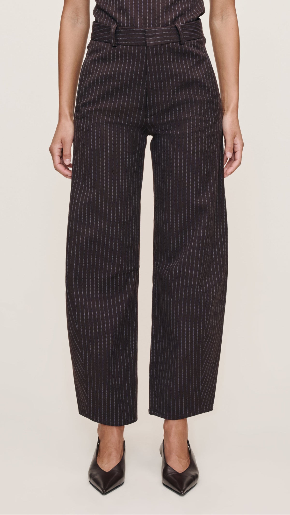 DL1961 Miro High Rise Barrel 28" in Brown/Blue Pinstripe