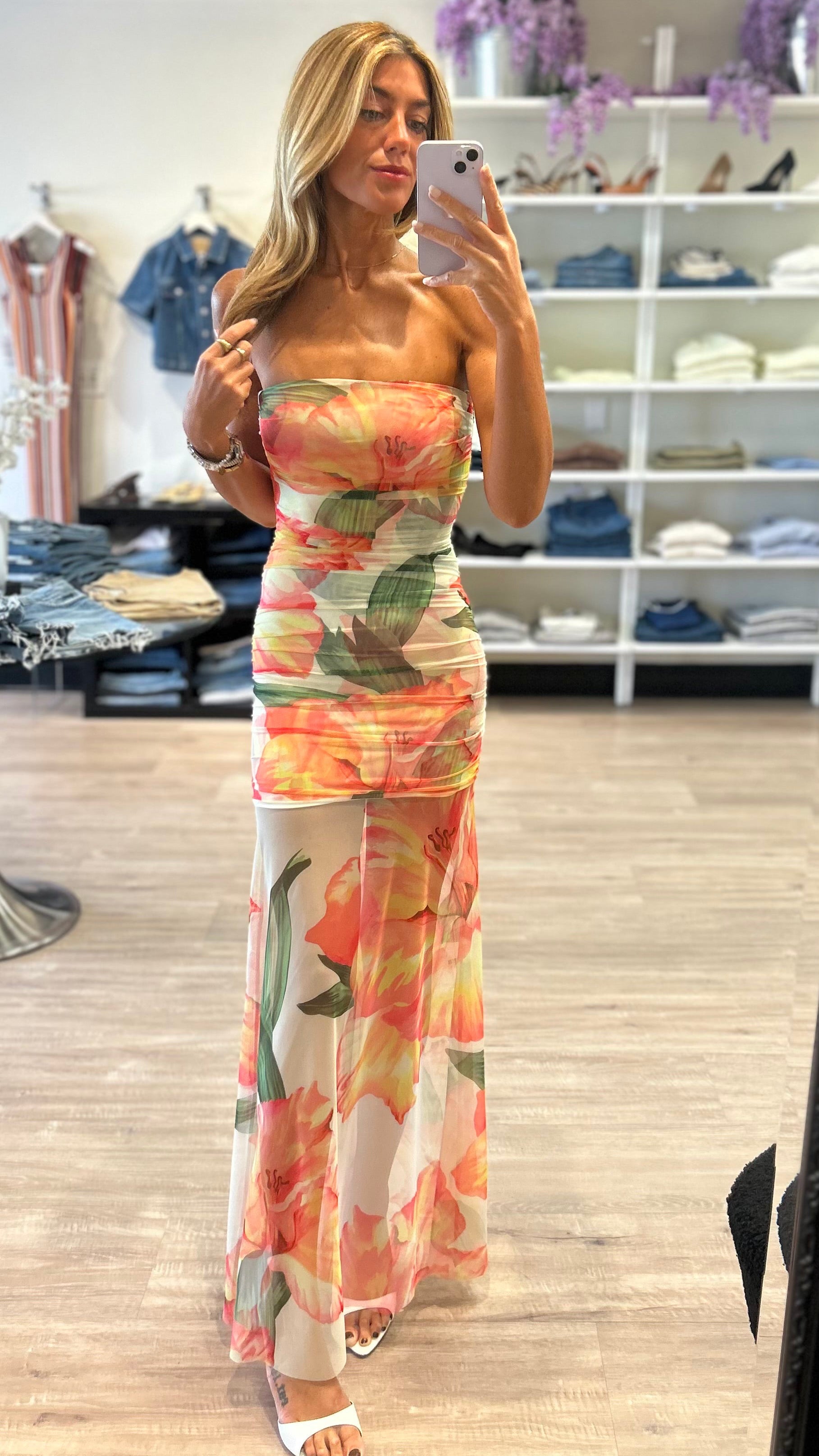 Amanda Uprichard Leo Strapless Mesh Maxi Dress in Hibiscus Print - XS Amanda Uprichard Leo Strapless Mesh Maxi Dress in Hibiscus Print - XS