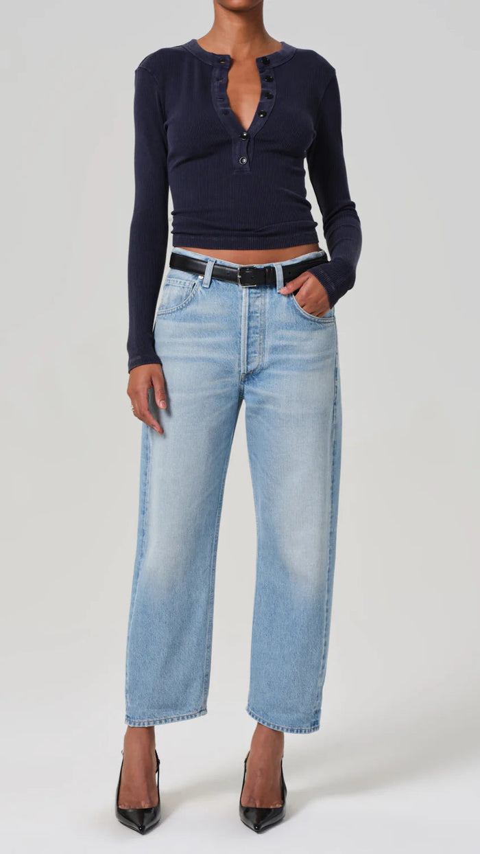 Citizens of Humanity Dahlia Bow Leg Baby Roll Jeans in Ribbon