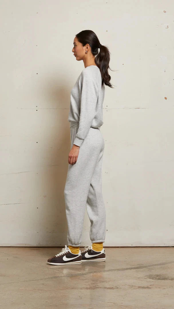 Perfect White Tee Stevie Sweatpants in Ash