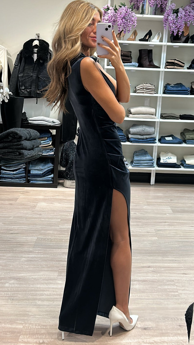 Amanda Uprichard Biella Velvet Gown in Slate