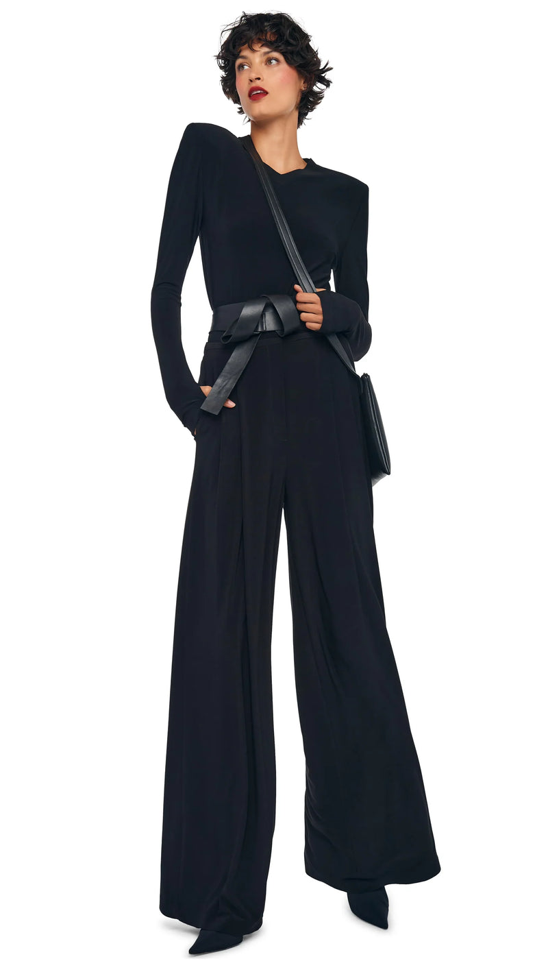 Norma Kamali Mens Pleat Pant in Black