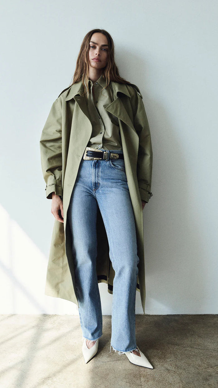 AGOLDE Denim Leena High Rise Baby Flare in Stage