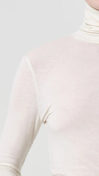 AGOLDE Pascale Long Sleeve Turtleneck in Oat Milk