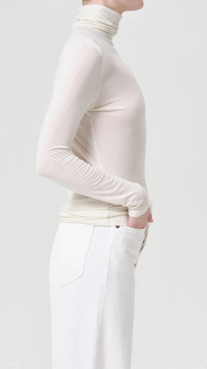 AGOLDE Pascale Long Sleeve Turtleneck in Oat Milk