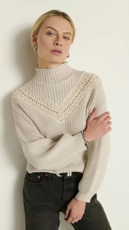 Nation LTD Cassandra Mock Neck Pullover Sweater in Heather Oatmeal