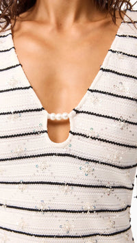 Elliatt Eldora Long Sleeve Knit Mini Dress in Black/White