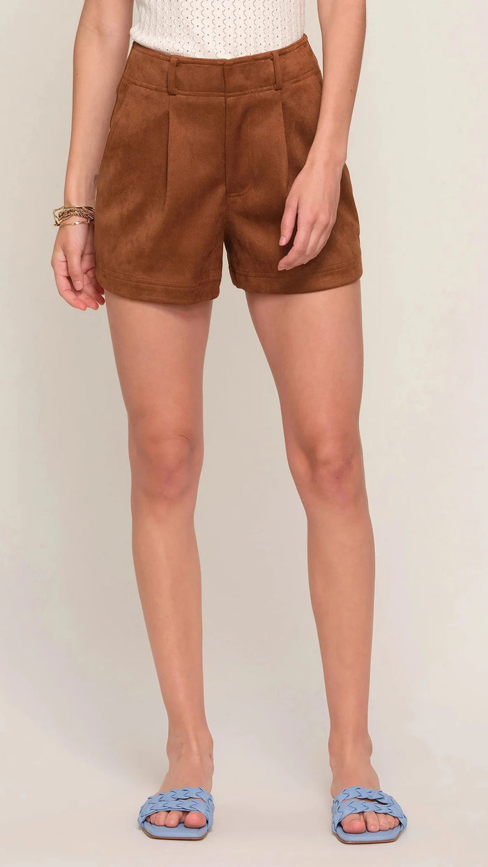 Heartloom Moxi Faux Suede Short in Latte