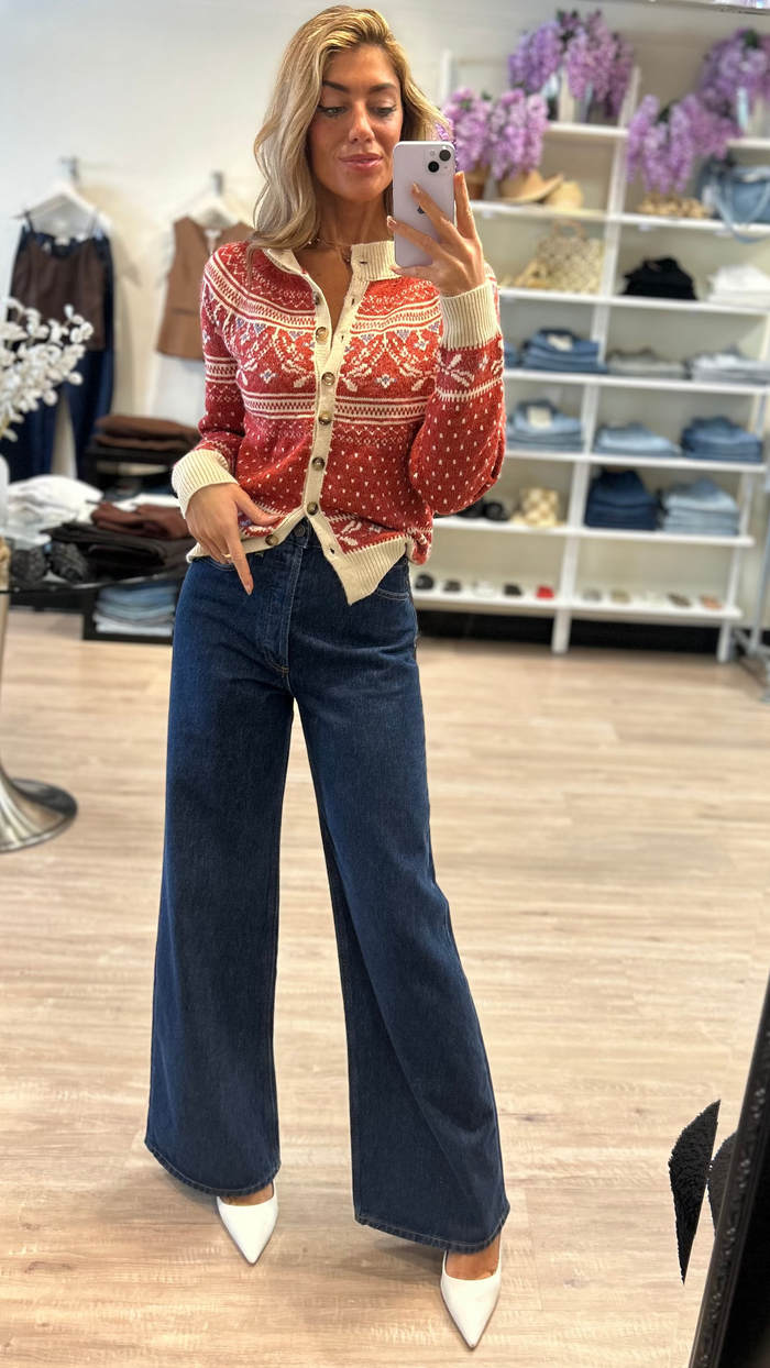 Heartloom Morrie Cardigan in Scarlet