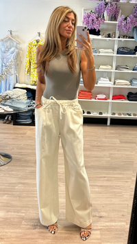 AGOLDE Aura Sleeveless Bodysuit in Aluminum