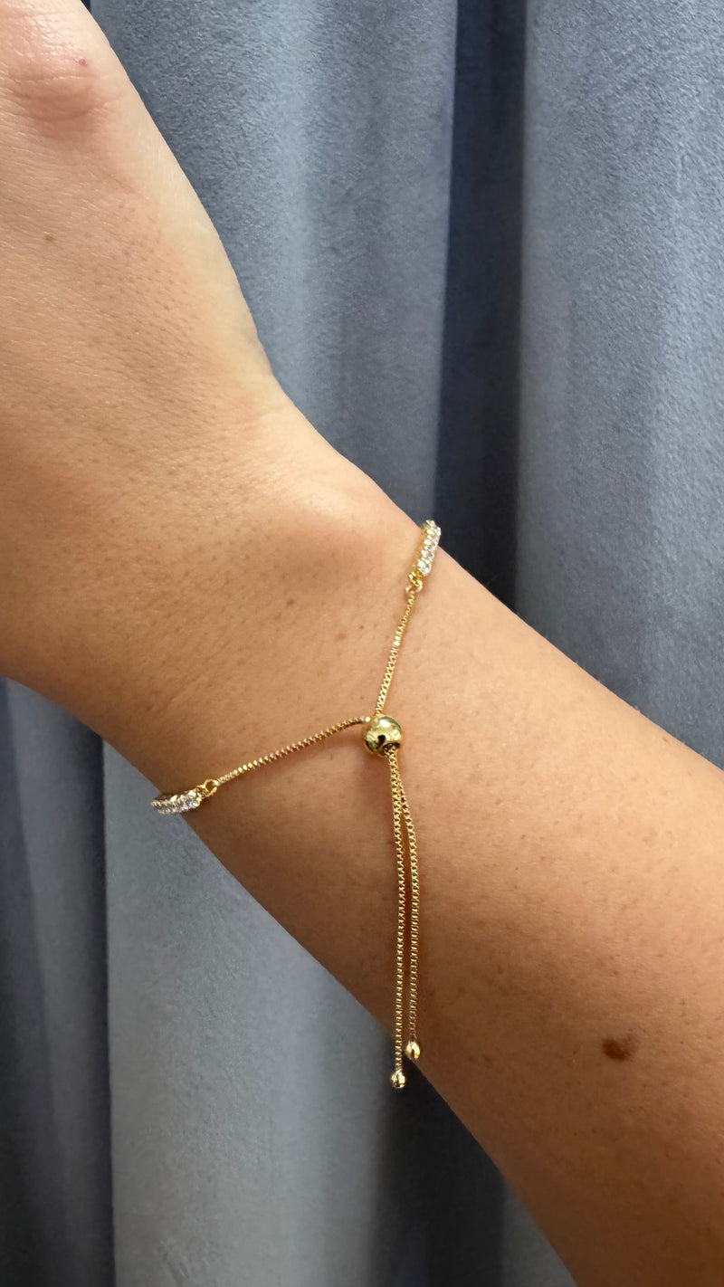 Shashi Bead Closure Tennis Bracelet in Gold