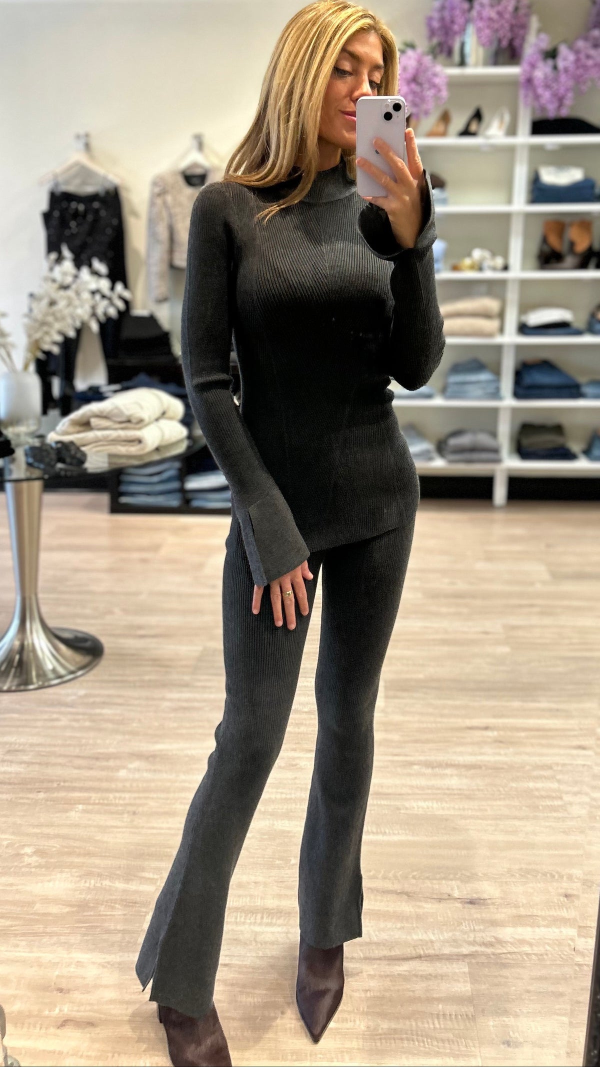 Favorite Daughter The Runway Top in Charcoal