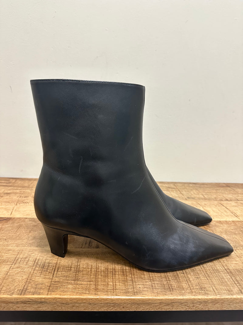 Schutz Dellia Nappa Leather Short Bootie in Black