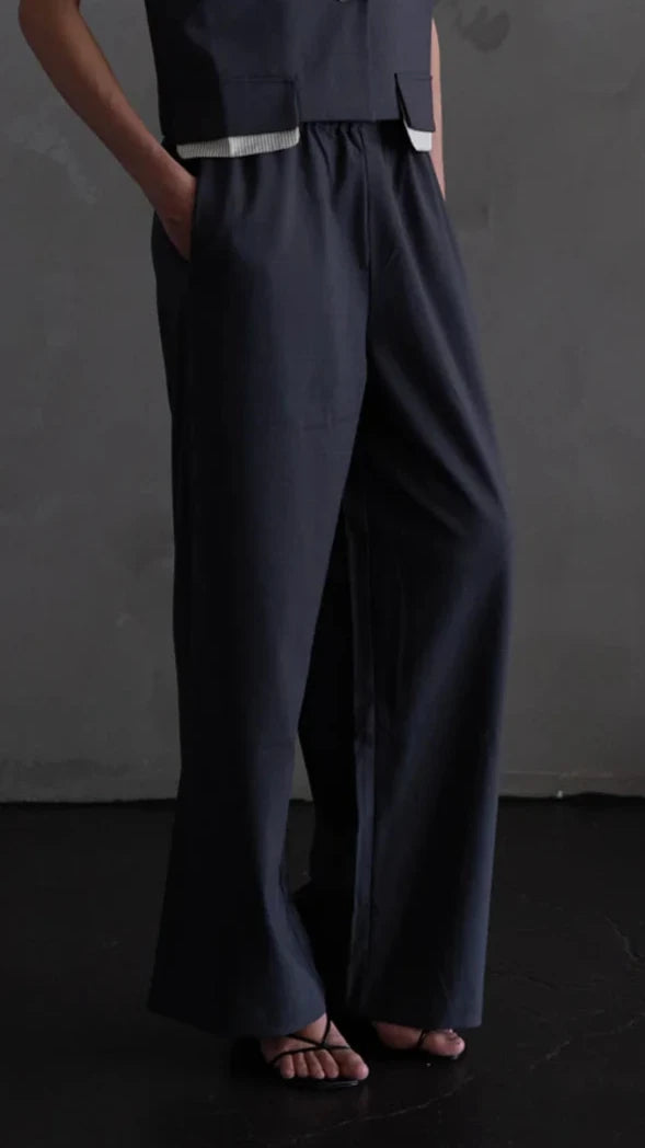 Osis Aliyah Pant in Grey