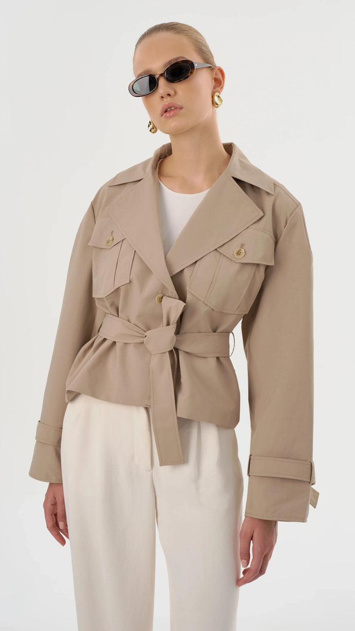 Lamarque Quinn Short Trench in Khaki