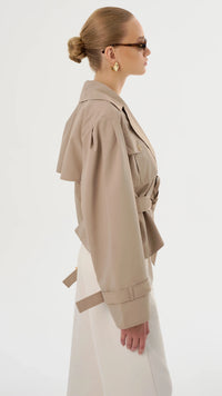 Lamarque Quinn Short Trench in Khaki