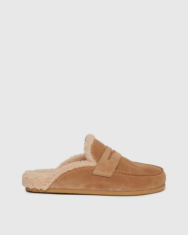 Paige Wynn Shearling Flat in Camel