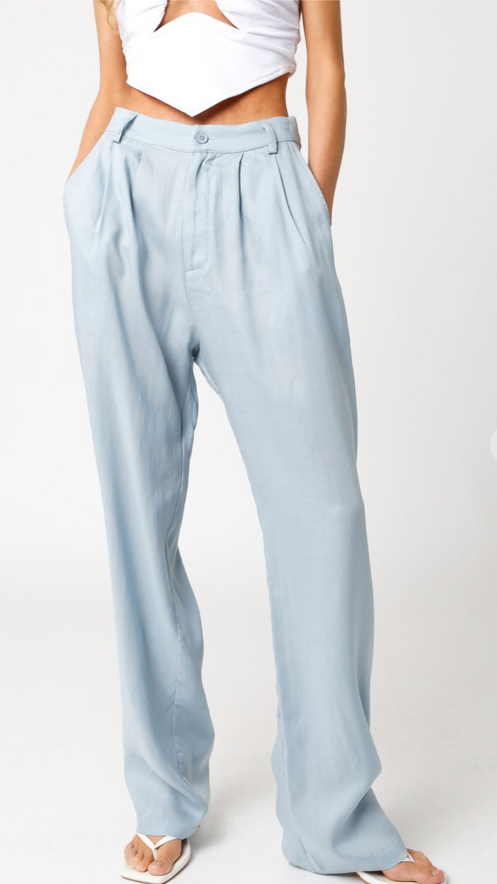Olivaceous Ivy High Waisted Pant