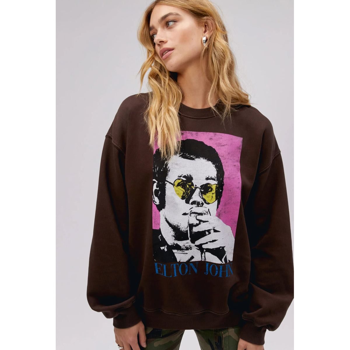 DAYDREAMER Elton John Heart Glasses Sweatshirt in Coffee