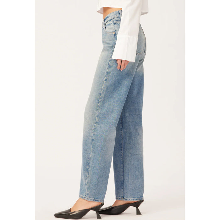 DL1961 Denim Ilia Barrel Low Rise Relaxed Vintage in Aged Mid
