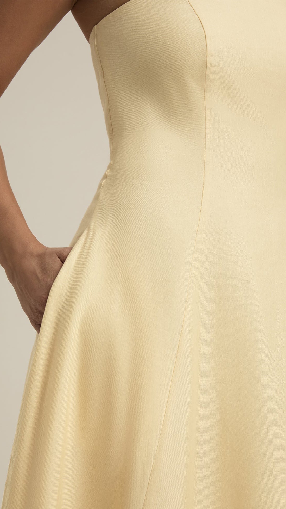 Favorite Daughter The Favorite Strapless Linen Dress in Moonbeam