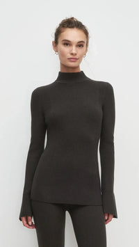 Favorite Daughter The Runway Top in Charcoal