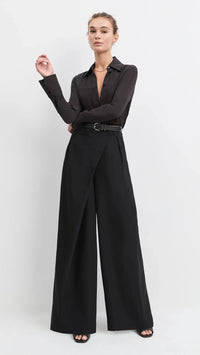 Favorite Daughter The Power Play High Rise Pant in Black