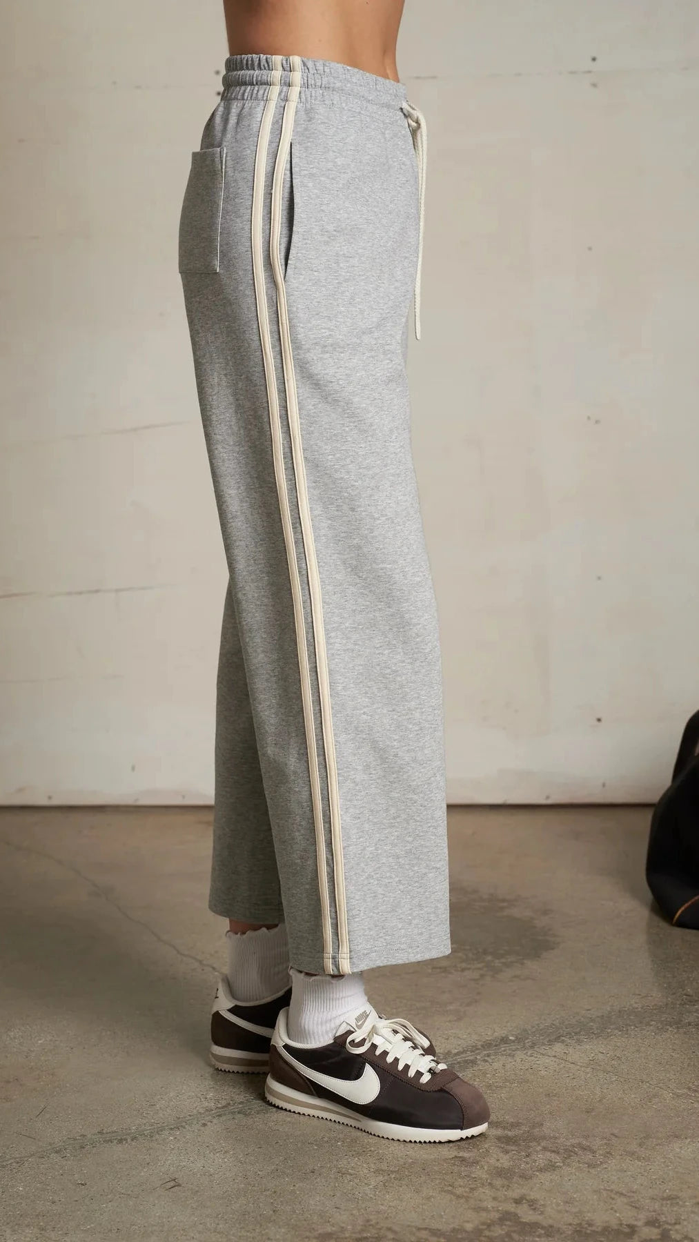 Perfect White Tee Claud Track Pant in Heather Grey/Ivory