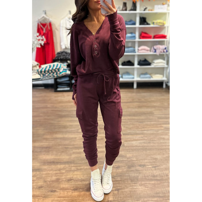 Michael Lauren Hanes Crop Henley Pullover in Burgundy