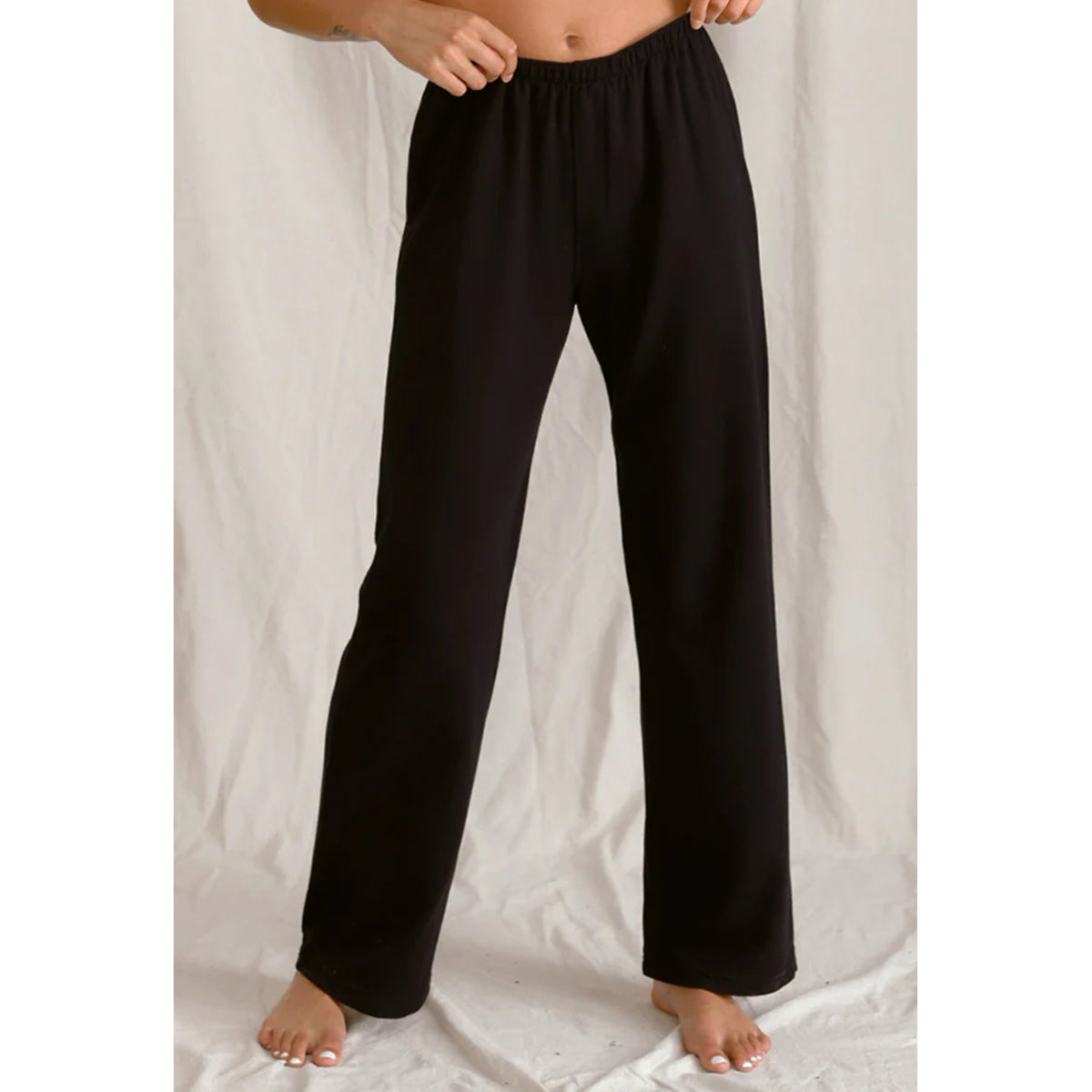 Perfect White Tee Hannah Wide Leg Pant in Black