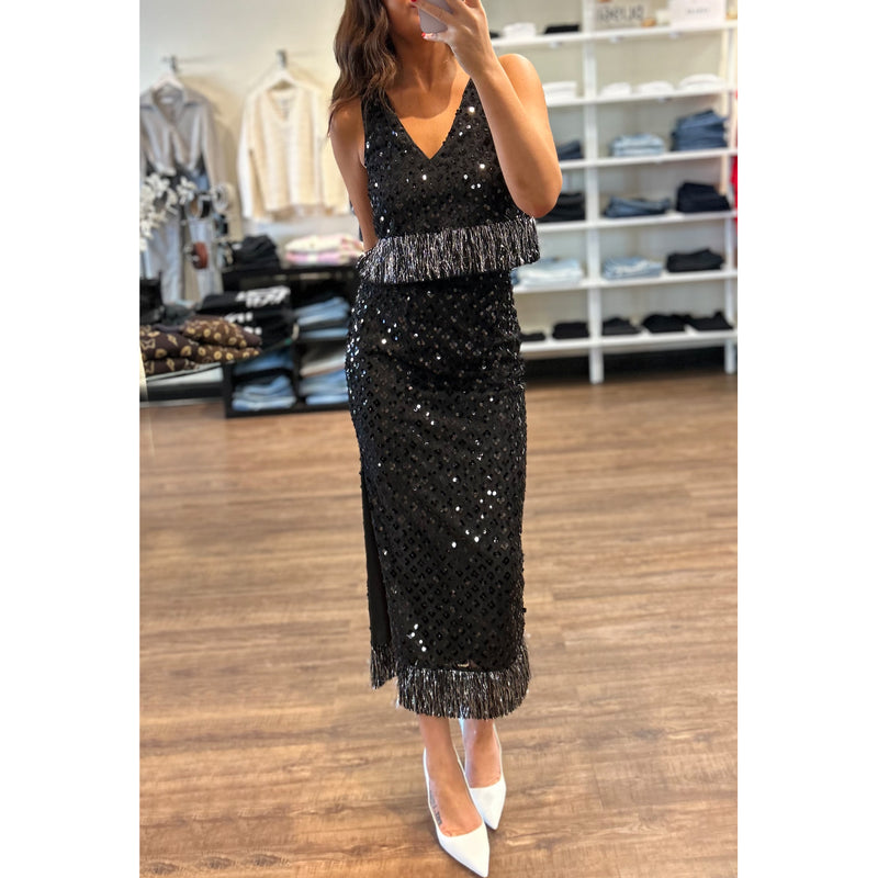 Saylor Randall Floral Sequin Set in Black