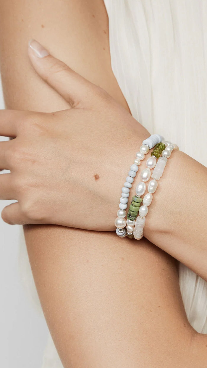 Shashi Jewelry Como Beaded Bracelet in Blue
