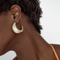 Shashi Jewelry Tsuki Hoops in Gold