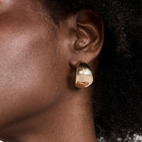Shashi Jewelry Kasumi Hoops in Gold