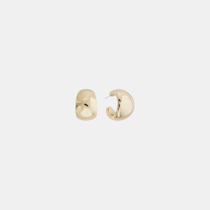 Shashi Jewelry Kasumi Hoops in Gold