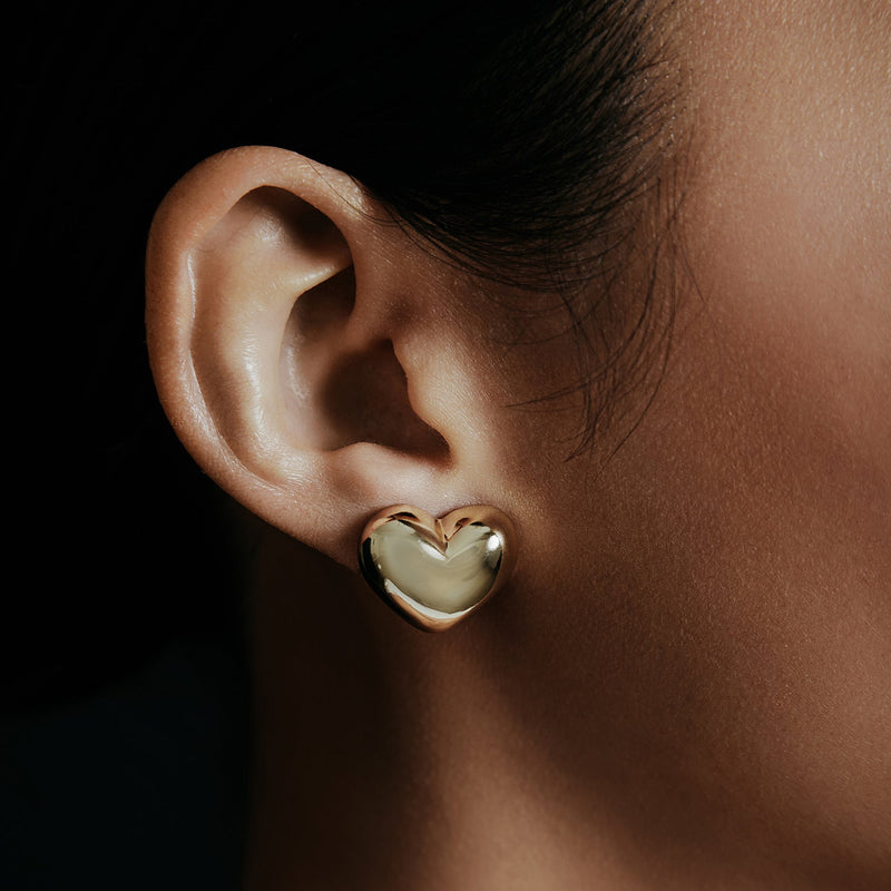 Shashi Jewelry Lucy Heart Studs in Gold