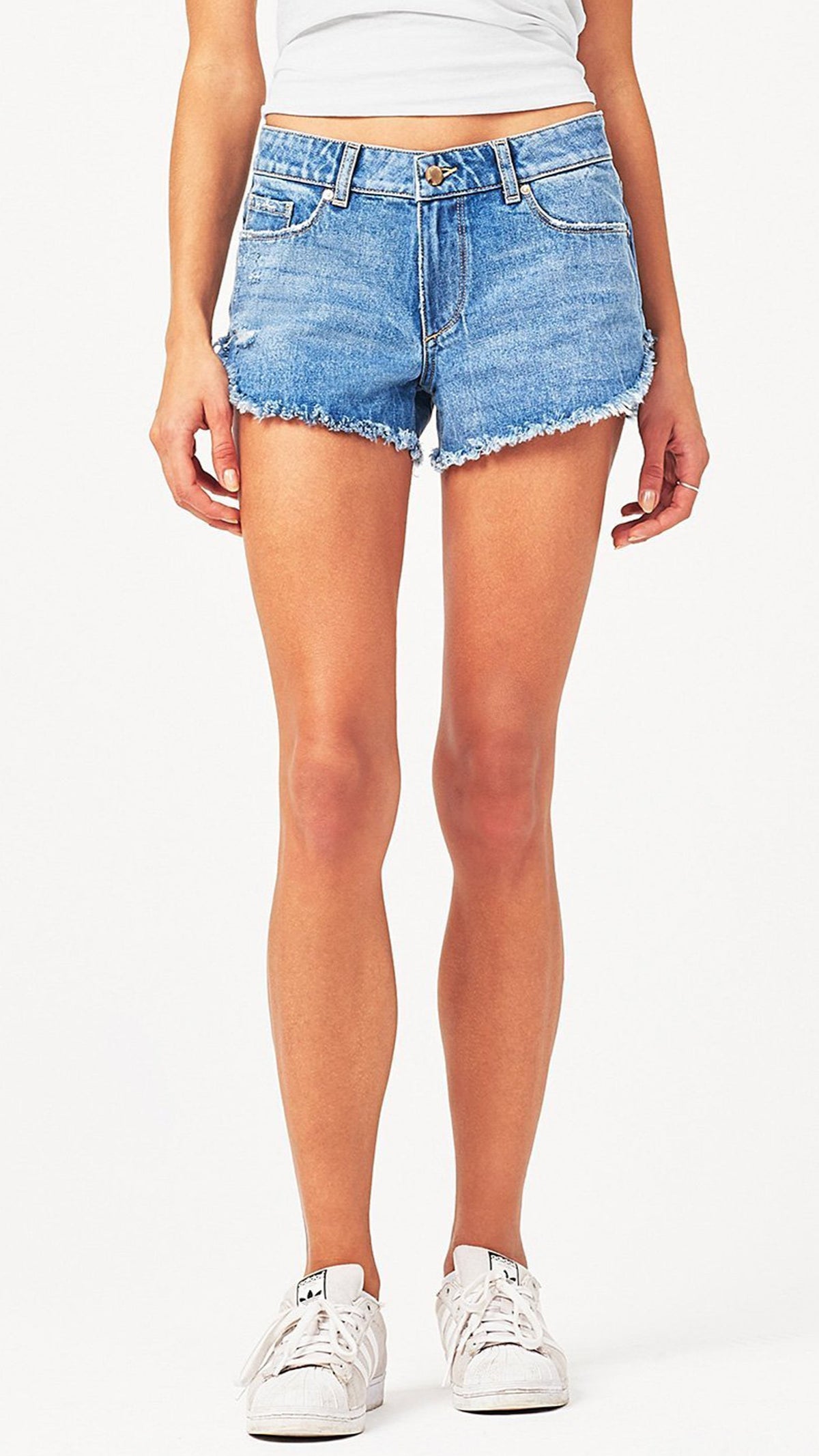 DL1961 Denim Renee Low Rise Short in Gold Coast