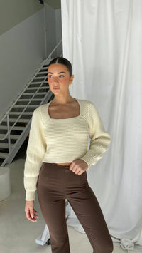 Hansen & Gretel Bruna Ribbed Sweater in Ivory